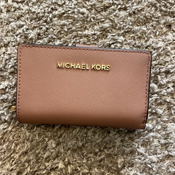 Michael Kors Bags Michael Kors Small Wallet Poshmark